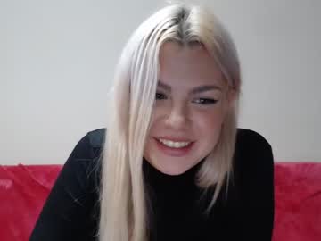 webcam girl bonieblue live cam image #4273456