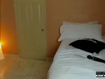 webcam girl kinkyk699 live cam image #365888
