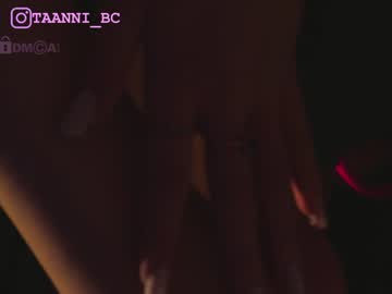 webcam girl taanni_bc live cam image #7809315