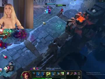 webcam girl yolandabertha live cam image #6378668