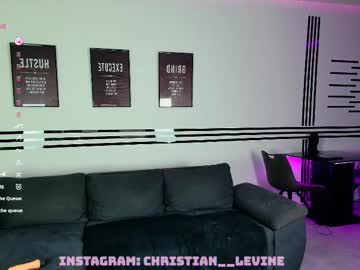 webcam man christianlevine_ live cam image #11950270