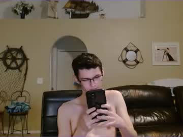 webcam man scarymechanic live cam image #8212555