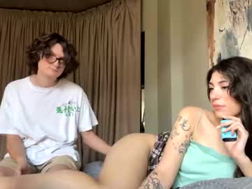 webcam couple step__siblings live cam image #10145956