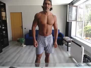 webcam man latino23bom live cam image #6996438