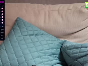 webcam girl fallen_angel_18 live cam image #1970779