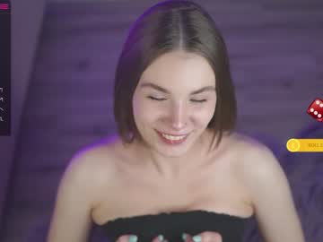 webcam girl hoolybunny live cam image #4030352