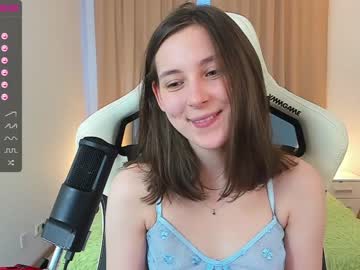 webcam girl beckymartens live cam image #2218081