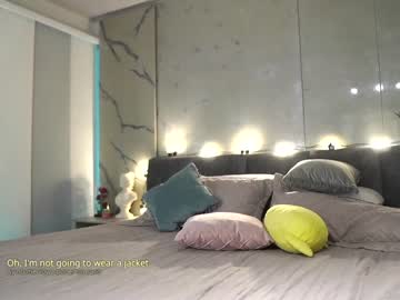webcam girl nina_mon live cam image #9146385