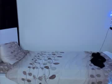 webcam couple reptile_lifehacks live cam image #1861320