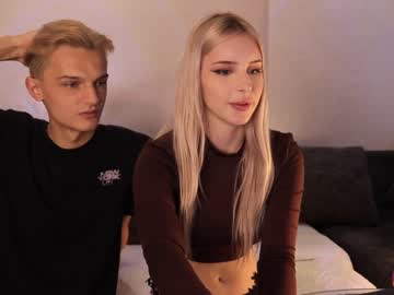 webcam couple alinalol live cam image #3962306