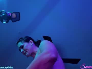 webcam girl sexual_essence live cam image #3853269