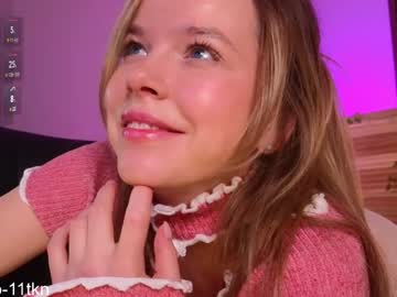 webcam girl milly_shy live cam image #11368619