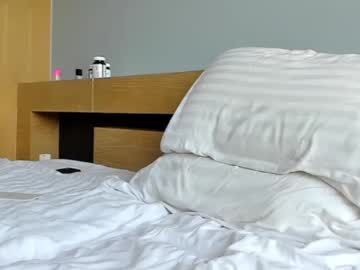 webcam girl asiangirlandwhiteguy live cam image #6792579