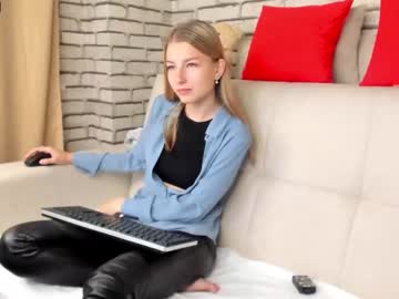 webcam girl wendy_warm live cam image #4067236