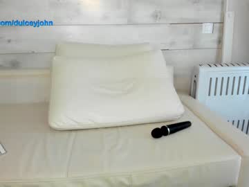 webcam girl dulceyjohn live cam image #7140810