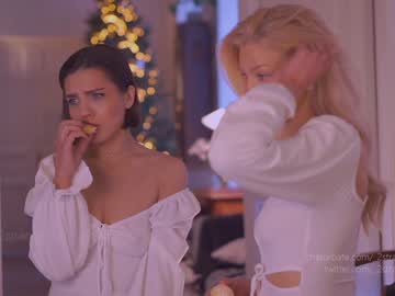 webcam girl _2strangers live cam image #4601645