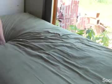 webcam couple busbuddies live cam image #10193916