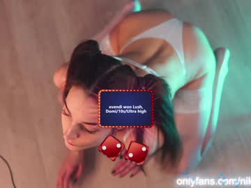 webcam girl angels_kiss live cam image #1870676