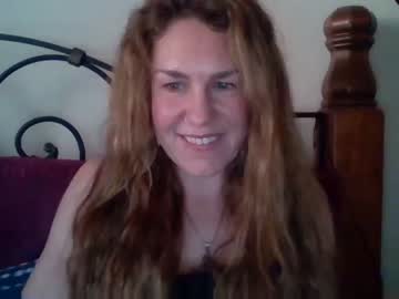 webcam girl mumnextdoor live cam image #7617368