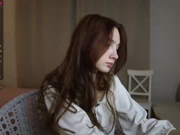 webcam girl _guesswhat_ live cam image #1493891