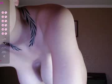 webcam girl fallen_angel_18 live cam image #8557432