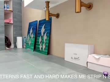 webcam girl lets_slip_and_slide live cam image #7023752