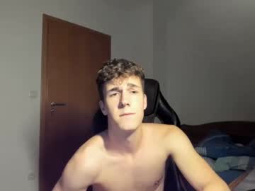 webcam man justanormaldick69 live cam image #3239489
