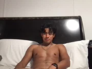 webcam man papabear2100 live cam image #7531356