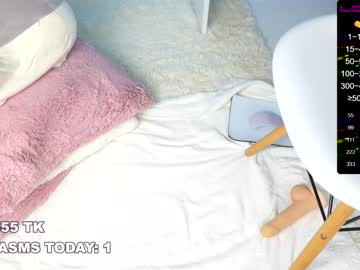 webcam girl curlylolly live cam image #250511