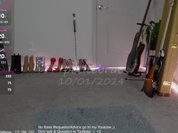 webcam girl petitebrat live cam image #10654937