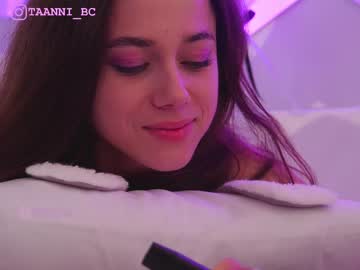 webcam girl taanni_bc live cam image #7016504