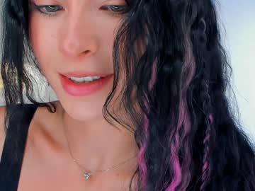 webcam girl uwunikaa live cam image #9914370