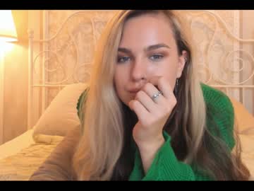 webcam girl nicolecatherine live cam image #4009441