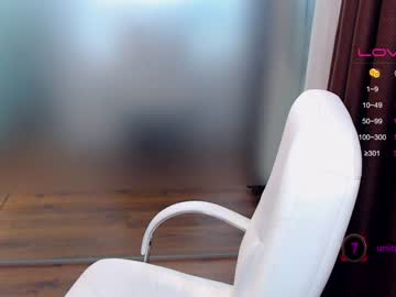 webcam girl anyarayne live cam image #2010203