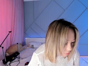 webcam girl kisimoto_key live cam image #5373180