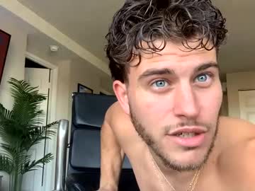 webcam man wentbrokeonstrippers live cam image #10612950