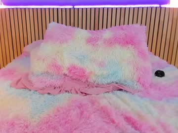 webcam girl little_effy18 live cam image #8543299