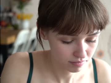 webcam girl diruriru live cam image #8970009