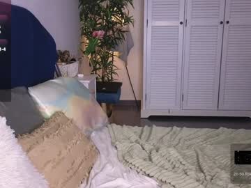 webcam girl cherrrish_ live cam image #9839858