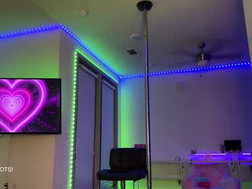 webcam girl princess_cece live cam image #9743725