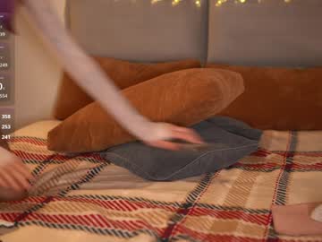 webcam girl honeyyykate live cam image #11807946