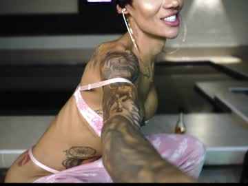 webcam tranny sweetlaurasaenz live cam image #4599752