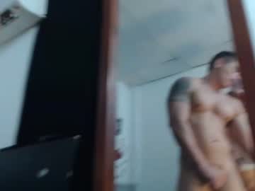 webcam man muscle_21_bloder live cam image #6755503