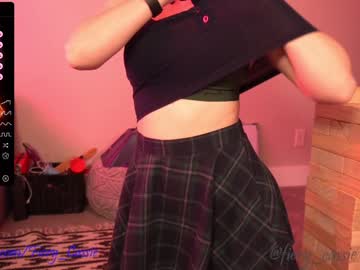 webcam girl fiery_redhead live cam image #7117522