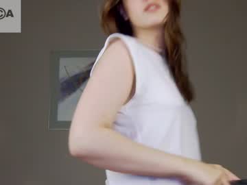 webcam girl evi_wow live cam image #7470641