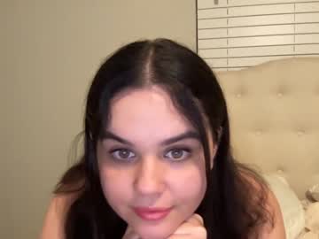 webcam girl gia_is_horny live cam image #5296752