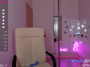 webcam girl lily_ewing live cam image #5330818