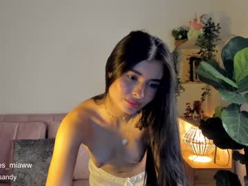 webcam girl lucia_sandy live cam image #10529395