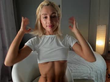 webcam girl _mito_69 live cam image #8228588
