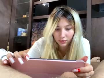 webcam couple kristenflame live cam image #1811318